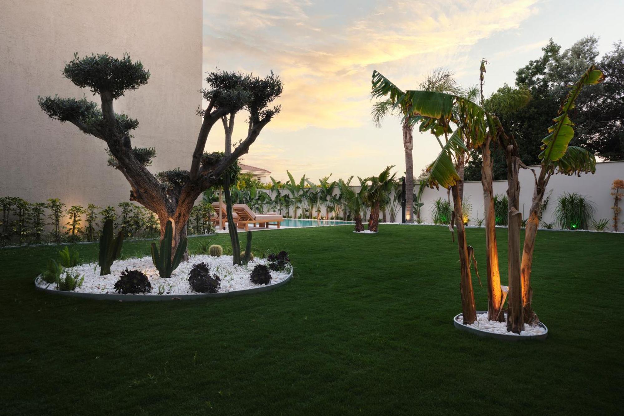 Venzi Ayayorgi-adult Only 15 * Çeşme